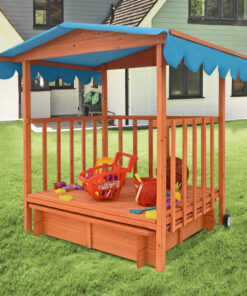 Alternative view of Fa játszóház homokozóval és árnyékoló tetővel